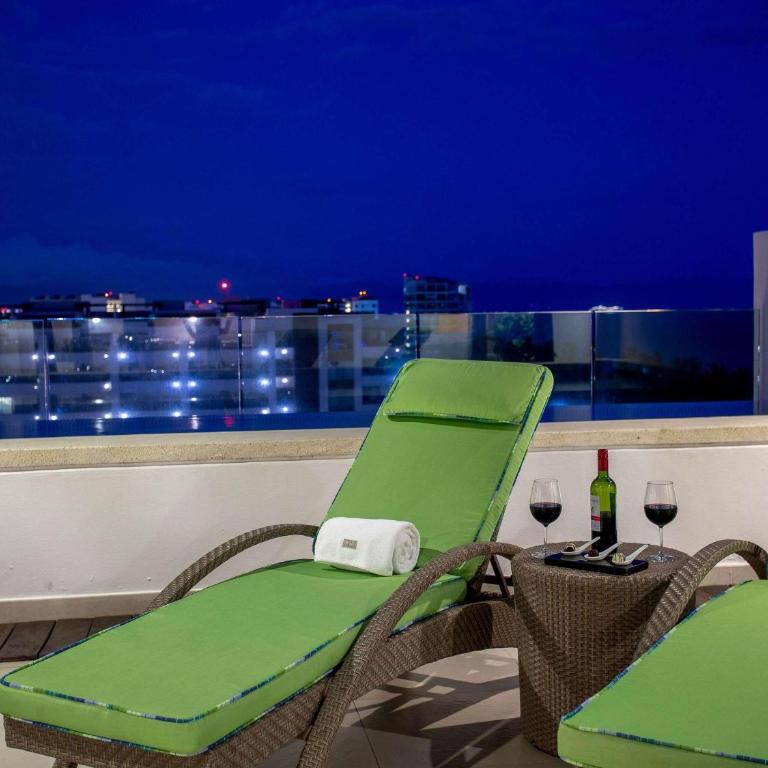 Marival Distinct All-Suites & World Spa - Handwritten Collection - One-Bedroom King Room with Balcony and Private Pool - Kitchen/Roof Top - 6