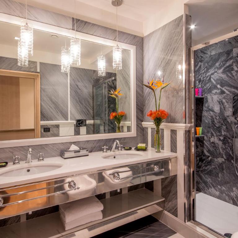 The Inn at the Spanish Steps Luxury Collection - Spanish Step Suites - Camera King - 10