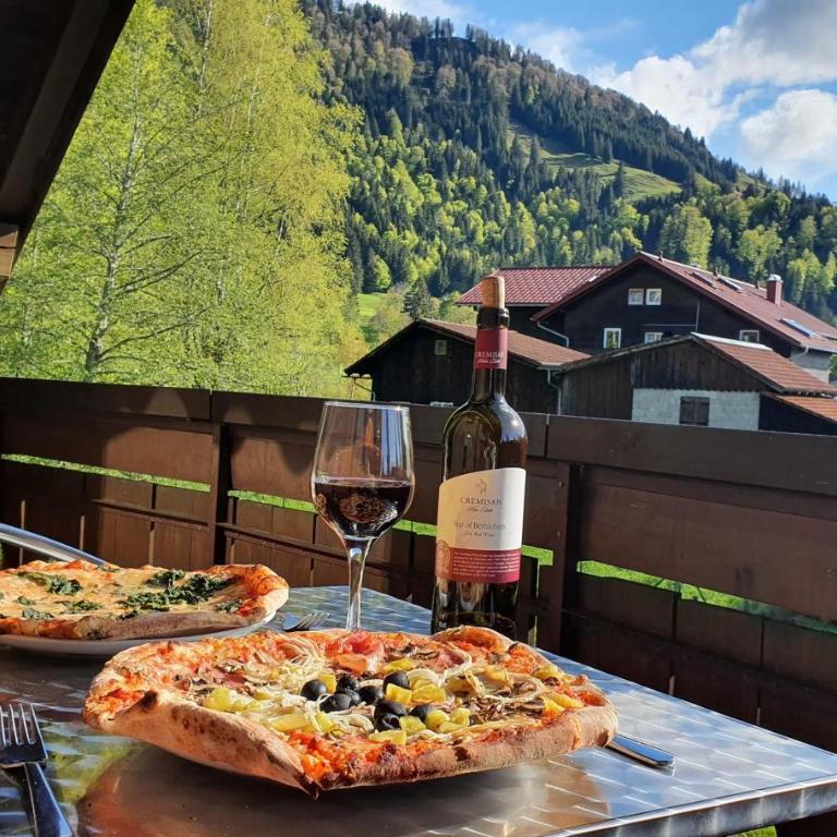 Five Seasons - Apartment mit Balkon - 1
