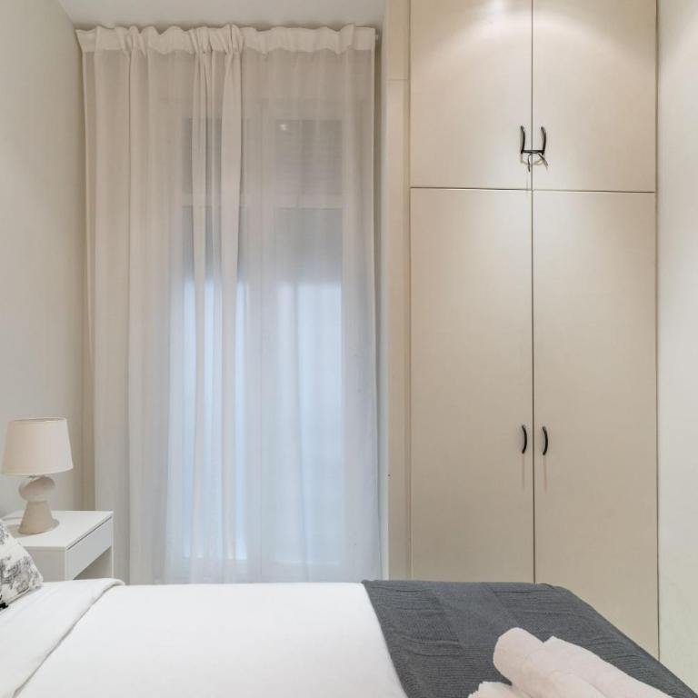Spacious modern-3Bedrooms 2Bathrooms-Plaza Mayor - Apartamento de 3 dormitorios - 26