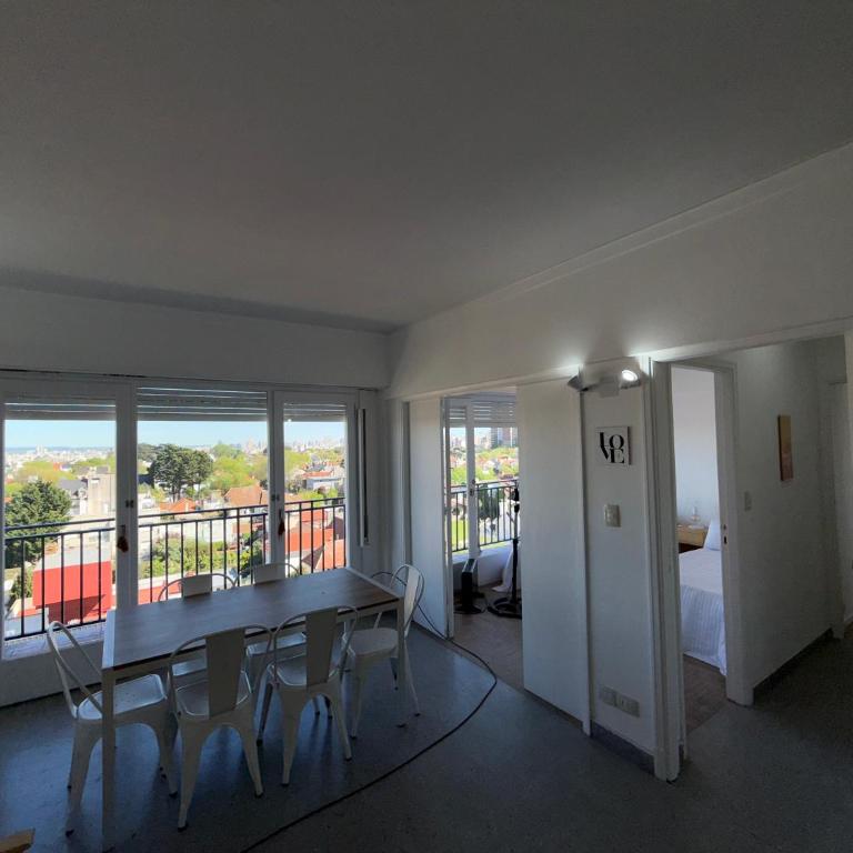 Departamento 4 ambientes en Playa Grande con cochera - Apartamento de 3 dormitorios - 8