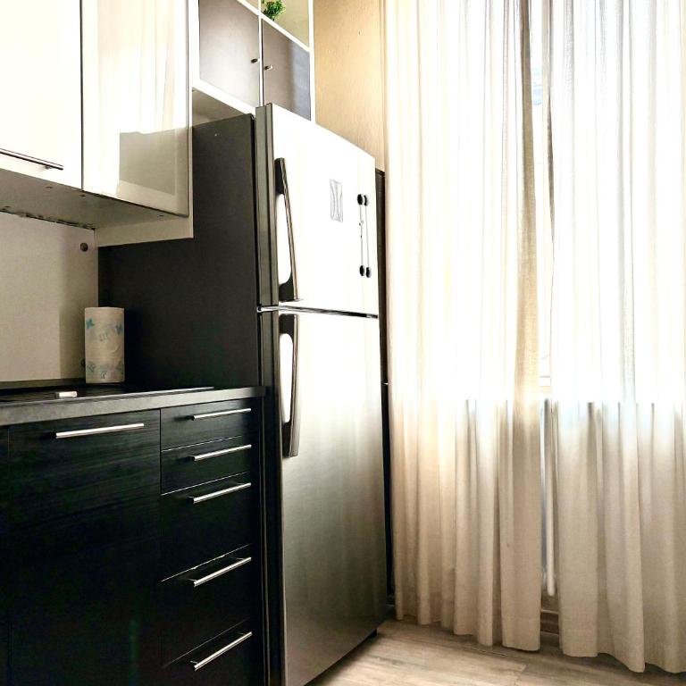 ModeRna Apartments - Charme & Relax in Centro - Free Parking - Appartamento - 11