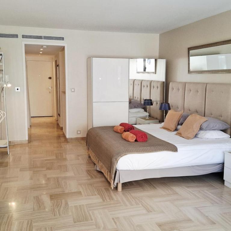 Gray d'Albion - Cannes Rue d'Antibes - 2 Minutes walk from Beach, Palais des Festivals, Boulevard de la Croisette - Free Parking - Estudio Superior - 3
