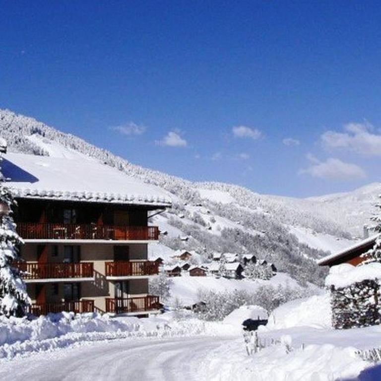 Duplex 4 pers. à Arêches-Beaufort, piscine, balcon sud, centre village - Appartement 2 Chambres - 5