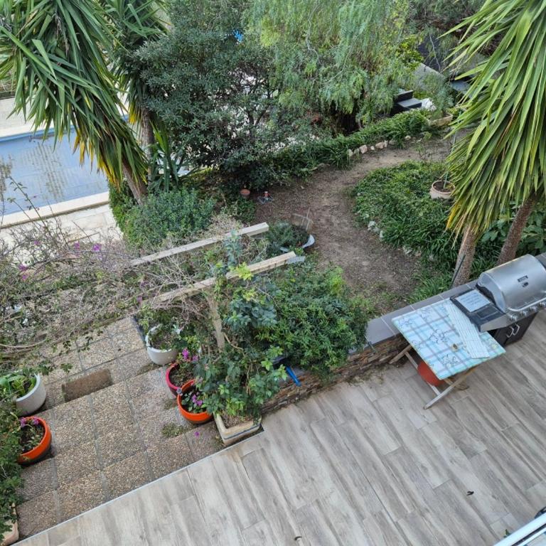 APT 65 M2 DANS VILLA AVEC PISCINE BANYULS SUR MER - One-Bedroom Apartment - 9