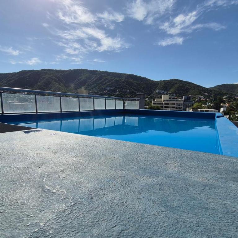 Departamento pleno centro Carlos Paz con pileta - Apartamento de 1 dormitorio - 1