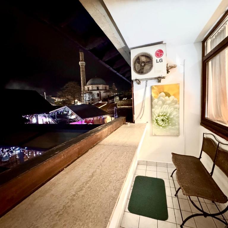 Hostel Pansion Lion - Twin Room with Balcony - 1