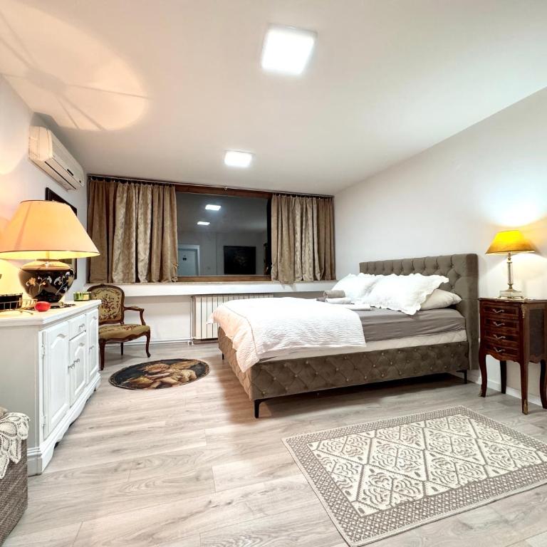 Hostel Pansion Lion - Deluxe Triple Room - 1