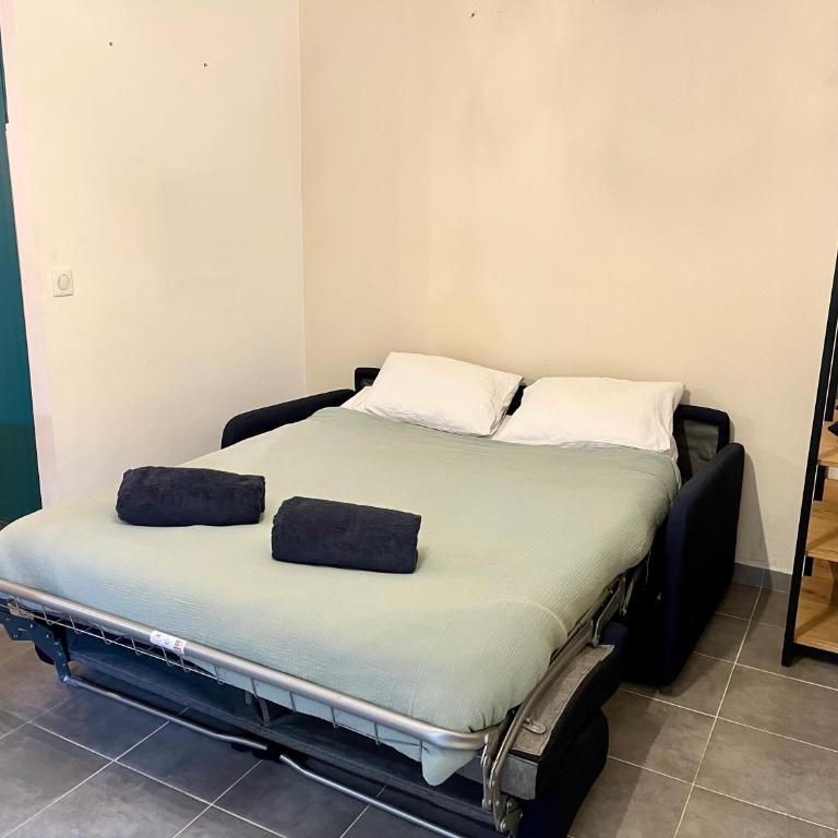 Chaleureux Studio Centre Ville - One-Bedroom Apartment - 3