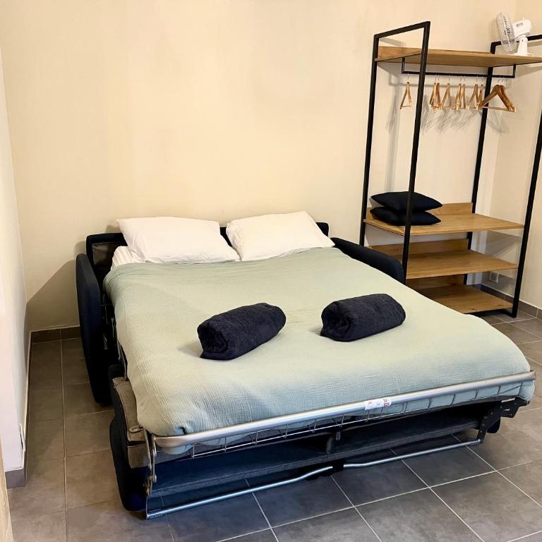 Chaleureux Studio Centre Ville - One-Bedroom Apartment - 2