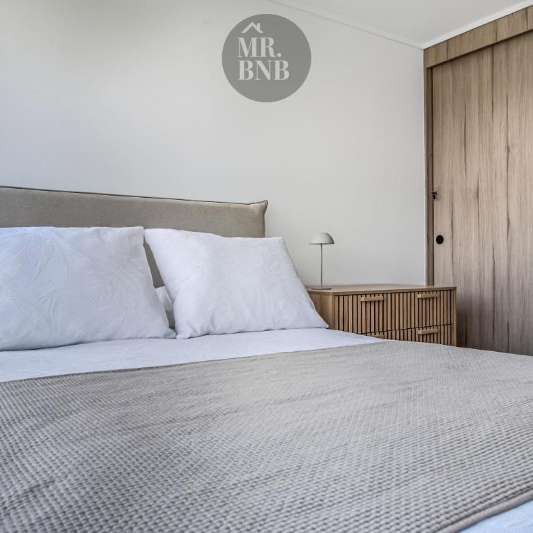 Capitan Orella Apartments by Mr BnB - One-Bedroom Apartment with View - 9