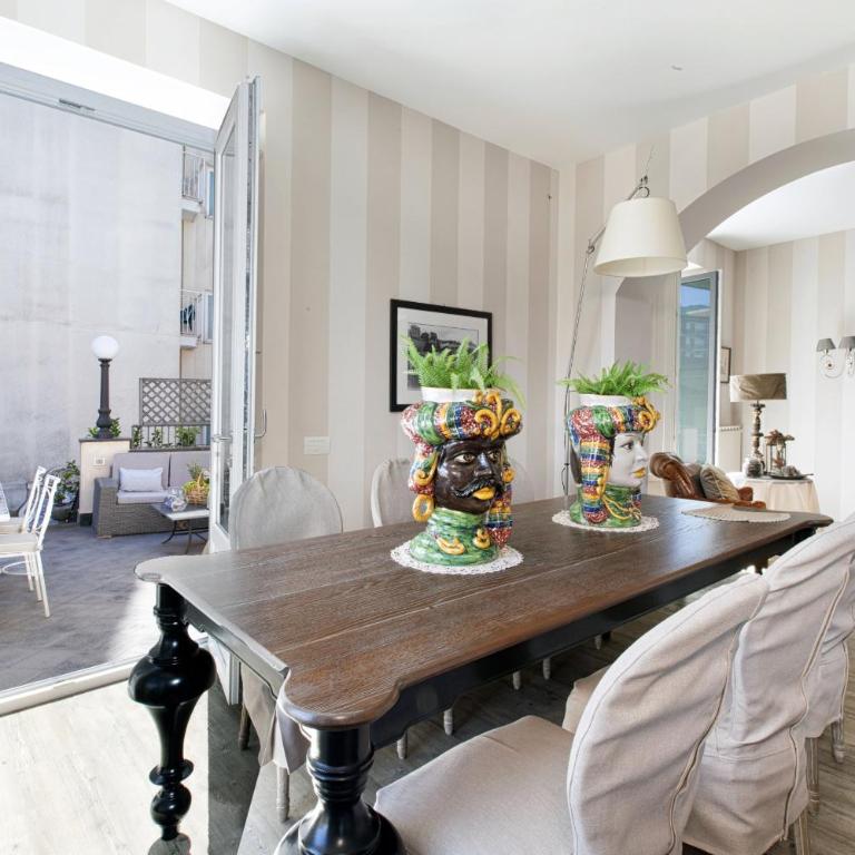 AMORE RENTALS - Palazzo Mary - Deluxe Apartment - 11