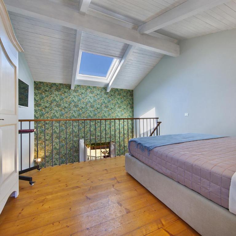 AMORE RENTALS - Palazzo Mary - Deluxe Apartment - 70