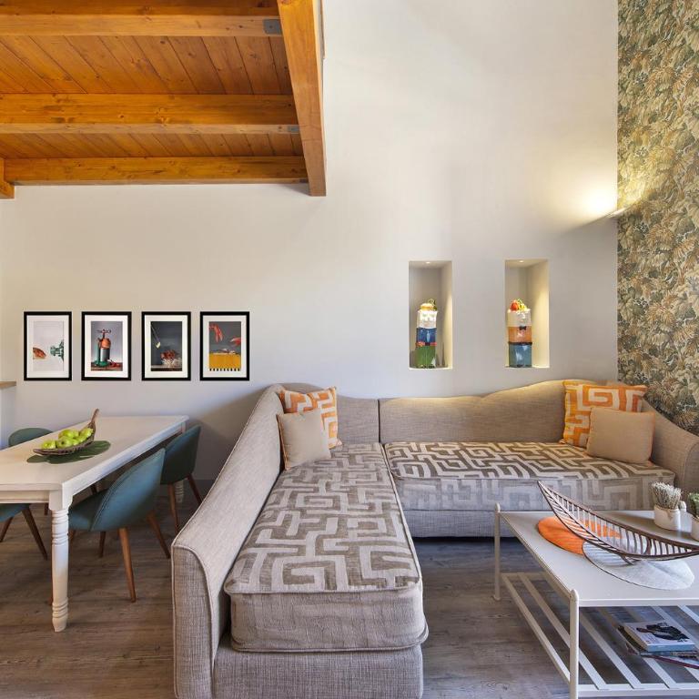 AMORE RENTALS - Palazzo Mary - Deluxe Apartment - 73