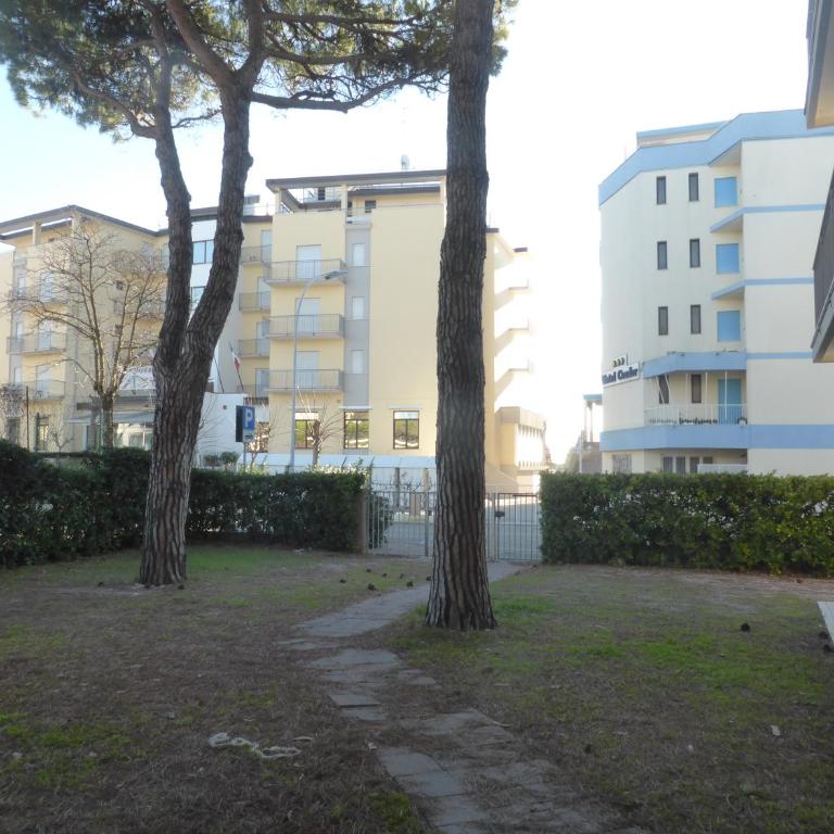 VILLA MARINA 3 CAMERE 2 BAGNI solo per famiglie PIAZZA NEMBER - Appartamento con 3 Camere da Letto - 6