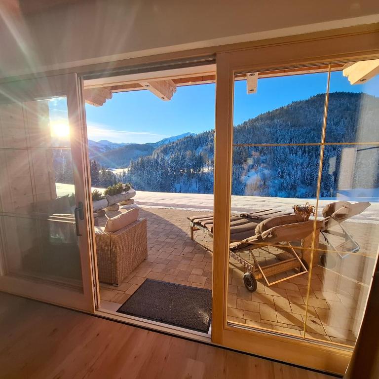Sonnenappartements Madlstatthof - Deluxe Apartment mit 2 Schlafzimmern und Gartenblick - 4