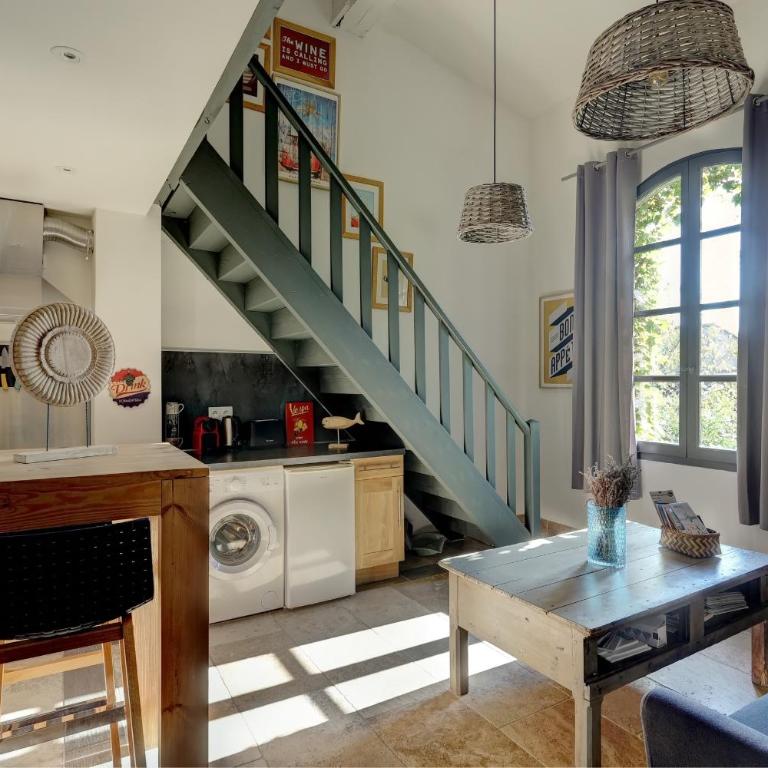 Cozy mezzanine dans bel immeuble HP Les Oliviers-4 - Appartamento con 1 Camera da Letto - 7