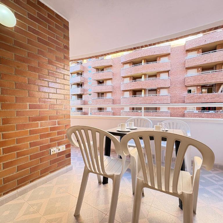 ACV - Acapulco I-1ªLínea Planta 3 Norte - Apartamento de 2 dormitorios - 9