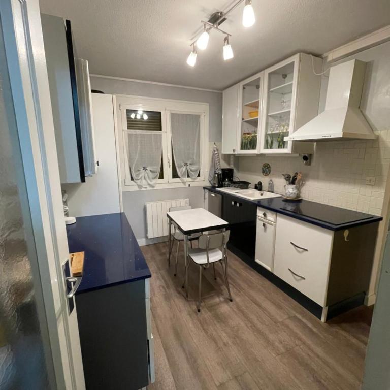 La Sardane - Appartement T3 - rdc - Appartement 2 Chambres - 5