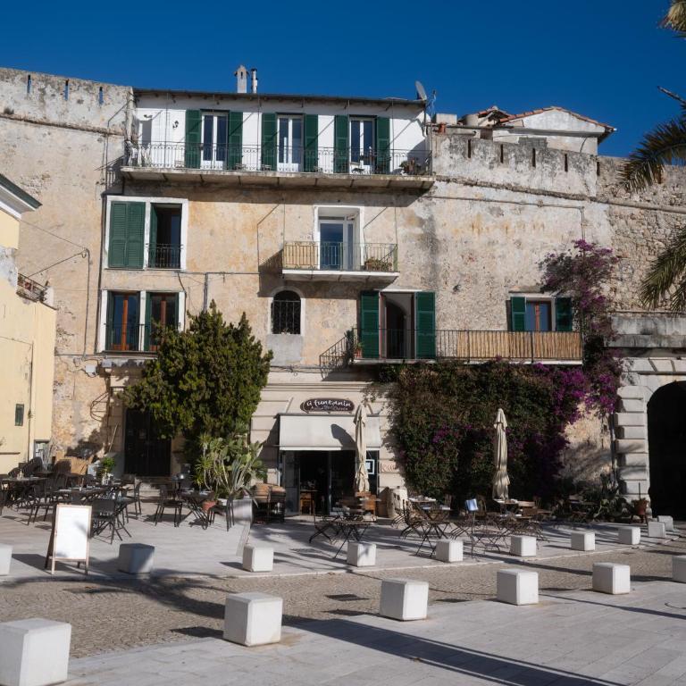 Casa Molinari - Beautiful old town Apartment with panoramic Sea views - Appartamento Standard con 3 Camere da Letto - 11
