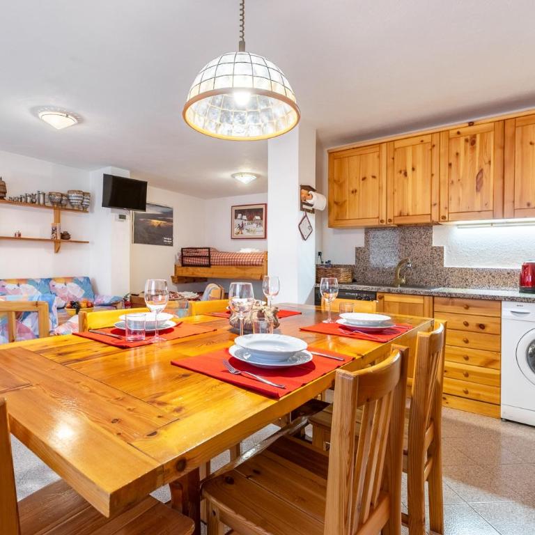 Chalet Mazod, a 5 minuti dagli impianti di sci - Free Wifi - Appartamento con 2 Camere da Letto - 30