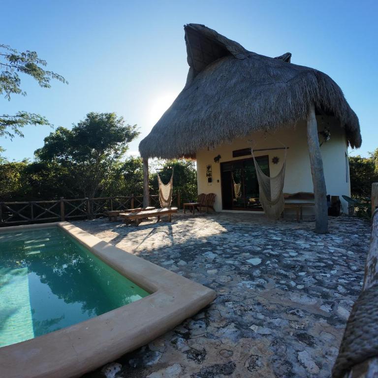 Hotel Aldea Maya - King Room with Pool View - 1