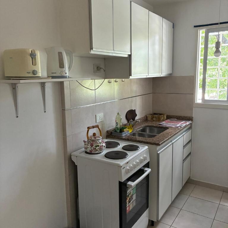 Departamento completo a metros de Pellegrini - One-Bedroom Apartment - 7