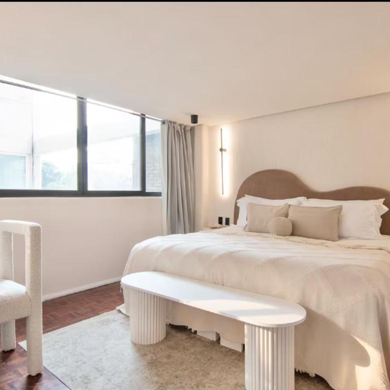 Mexican chic flat with balcony - Three-Bedroom Apartment - 2
