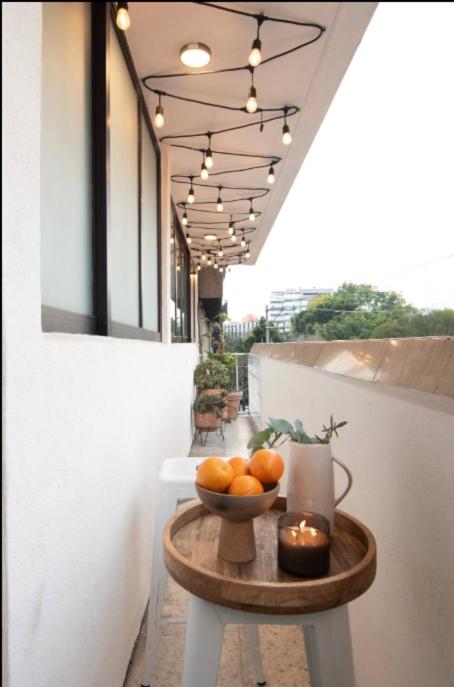 Mexican chic flat with balcony - Three-Bedroom Apartment - 6