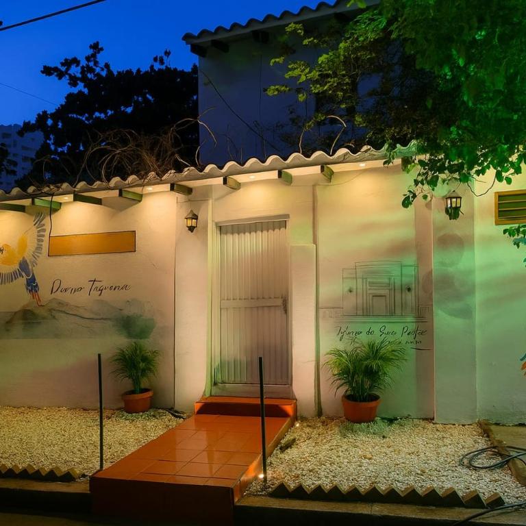 Casa Paula Acosta - Family Room - 4