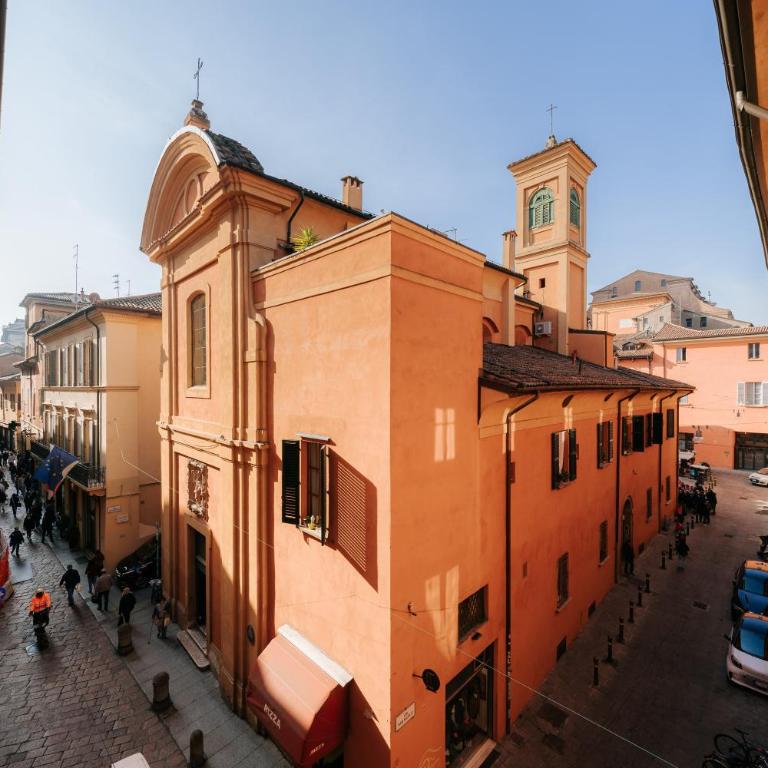 Lambrusco Apartment in the heart of Bologna - Two-Bedroom Apartment - 10