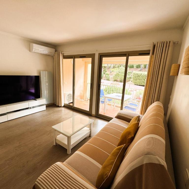 T2 avec piscine et accès privé à la mer - Appartement 1 Chambre - 4
