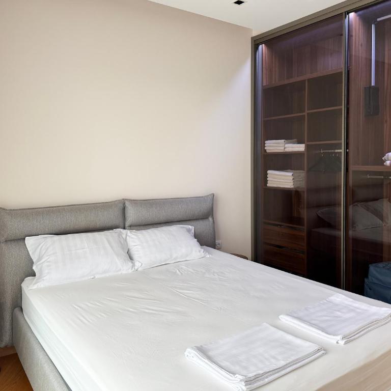 Seaview Apartment - Two-Bedroom Apartment - 18
