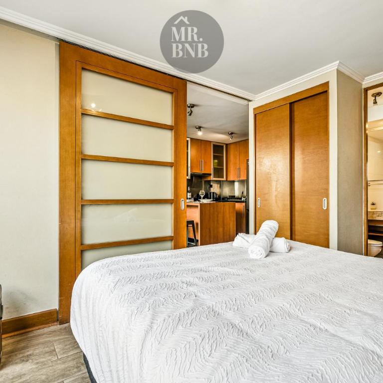 Padre Mariano Apartments by Mr BnB - One-Bedroom Apartment with Terrace - 3