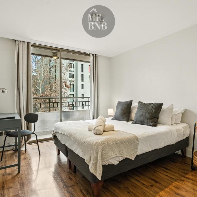 Padre Mariano Apartments by Mr BnB - Two-Bedroom Apartment with Terrace - 8