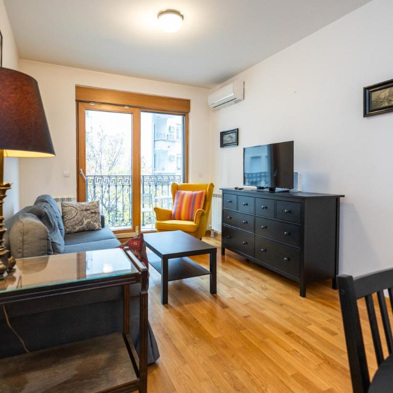 Cozy Heaven - One-Bedroom Apartment - 2
