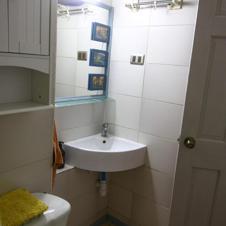 3-room apartment steps from Los Dominicos - Three-Bedroom Apartment - 16