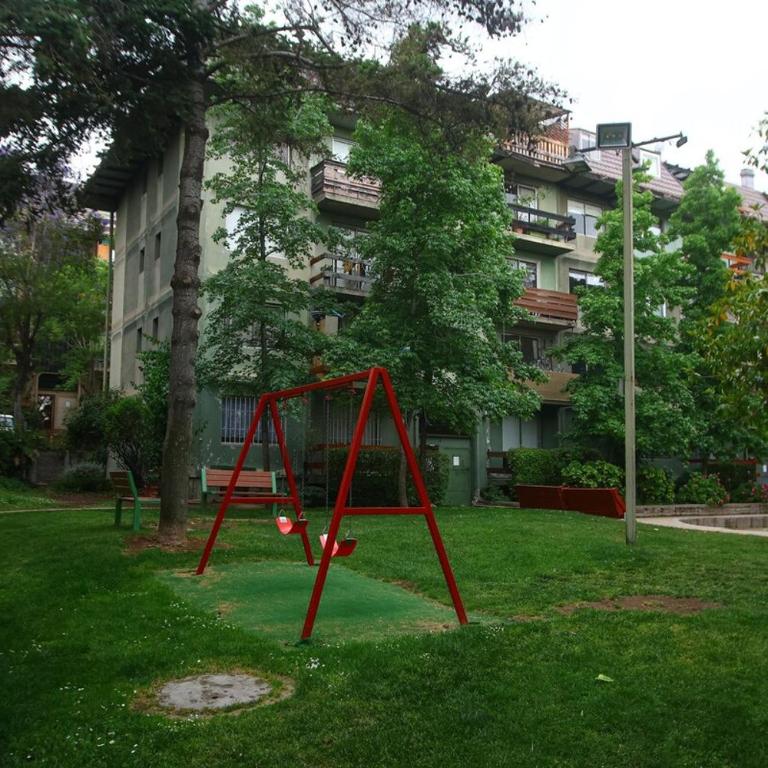3-room apartment steps from Los Dominicos - Three-Bedroom Apartment - 17