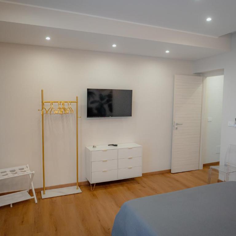 Almond Apartments - Plebiscito - Appartamento con 2 Camere da Letto, Balcone e Terrazza - 51