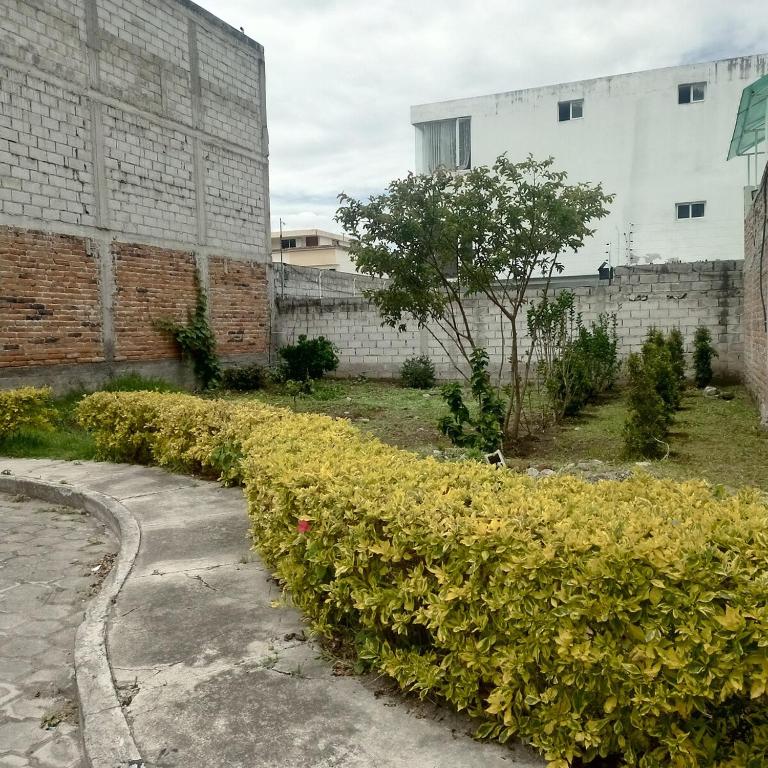 Departamento de 2 dormitorios en la Victoria, cerca de las Universidades con garaje gratis - Two-Bedroom Apartment - 24