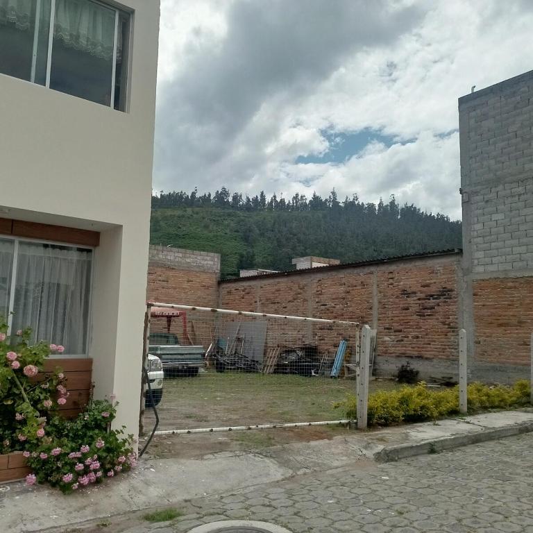 Departamento de 2 dormitorios en la Victoria, cerca de las Universidades con garaje gratis - Two-Bedroom Apartment - 33