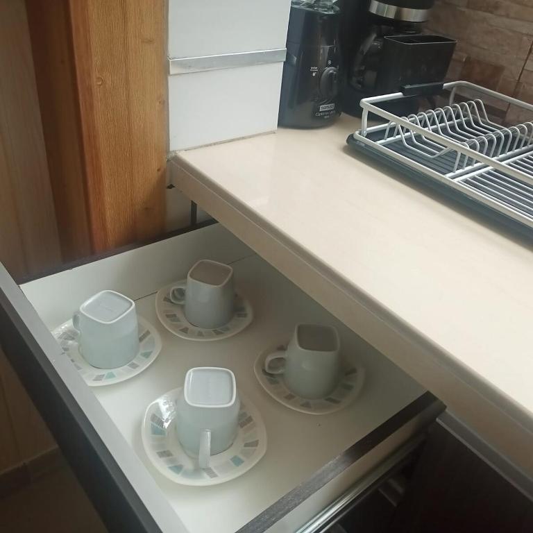 Departamento de 2 dormitorios en la Victoria, cerca de las Universidades con garaje gratis - Two-Bedroom Apartment - 36