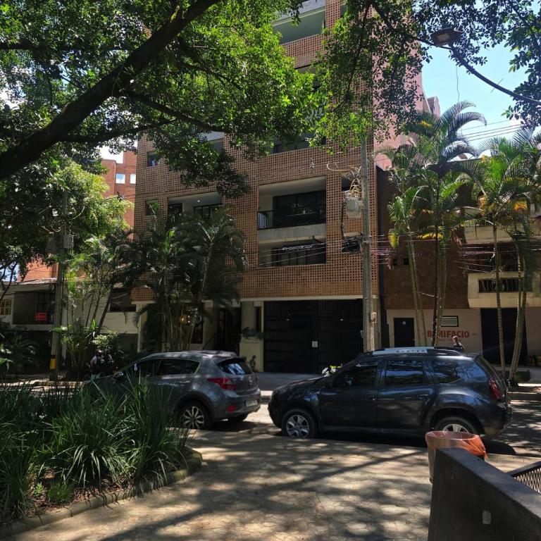 Hermoso Apartaestudio Laureles - One-Bedroom Apartment - 24