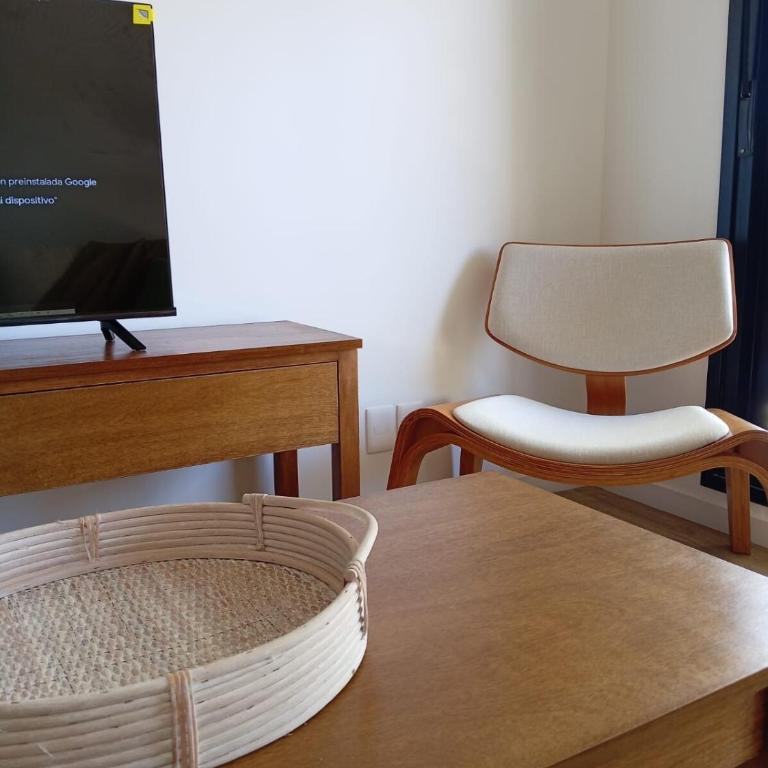 Modern apartment in Tres Cruces with amenities - One-Bedroom Apartment - 7