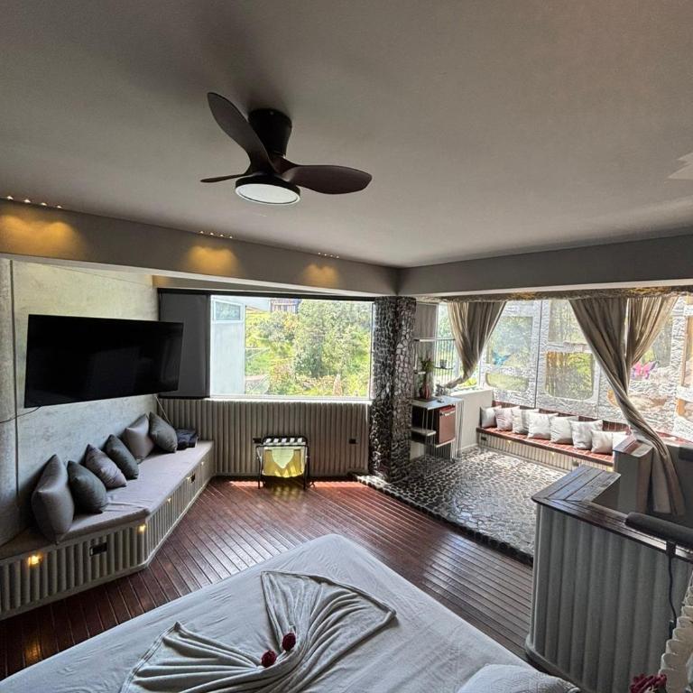 Elemynt Guatape - Villa - 17