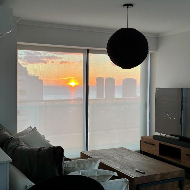 Luxurious new penthouse with ocean views - One-Bedroom Apartment - 18