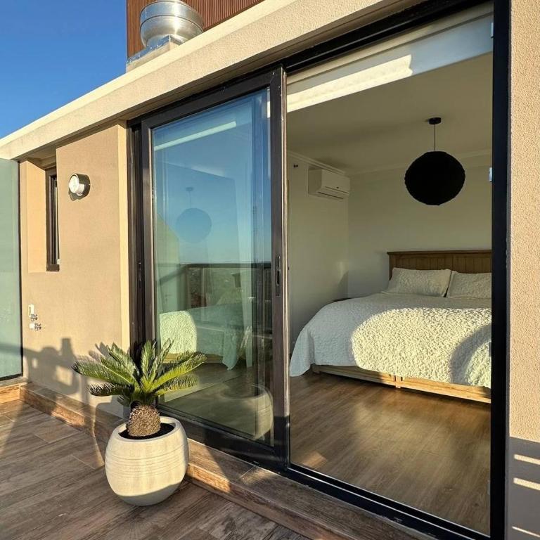 Luxurious new penthouse with ocean views - One-Bedroom Apartment - 15