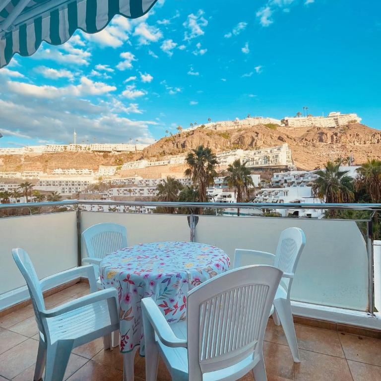 Fresh Flat with Terrace in Puerto Rico - Apartamento con balcón - 3