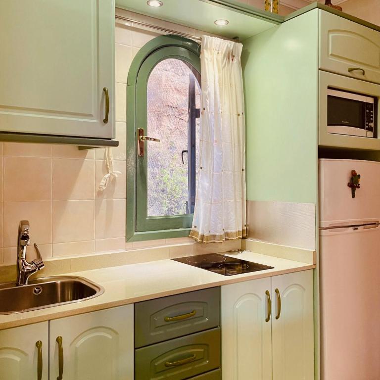 Fresh Flat with Terrace in Puerto Rico - Apartamento con balcón - 39