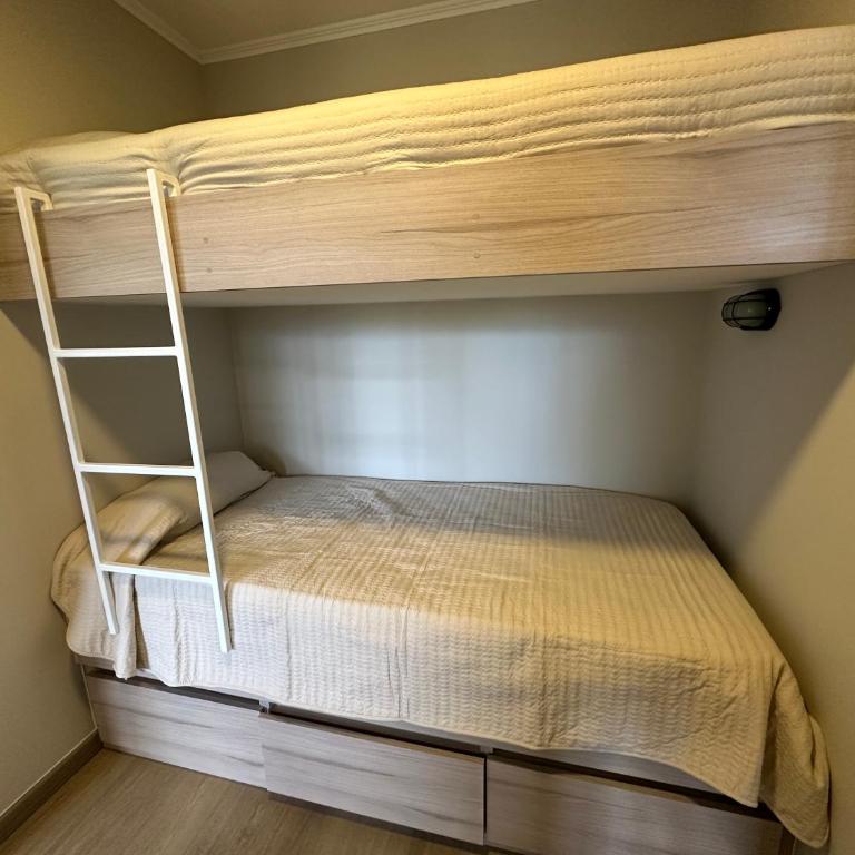 Oceana Suites en Meli Pucón - Two-Bedroom Apartment with Mountain View - 17